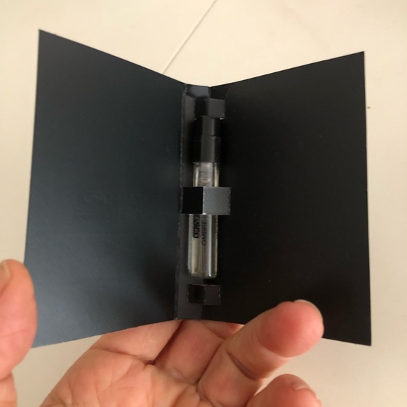 TOM FORD Ombre Leather Unisex Eau de Parfum Sample Spray 1.5ml/0.05oz NEW - Picture 2 of 3